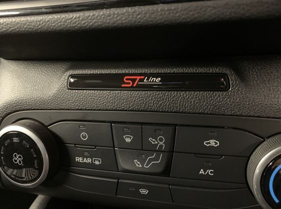Focus Mk4 - Dash Badge - ST Line Logo