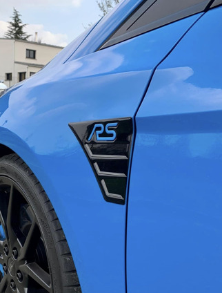 Focus Mk3 RS Gel Wing Badges - 3D Raised