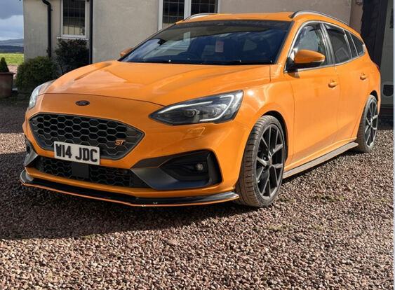 Focus Mk4 ST Front Fog Surround Accent Stripes