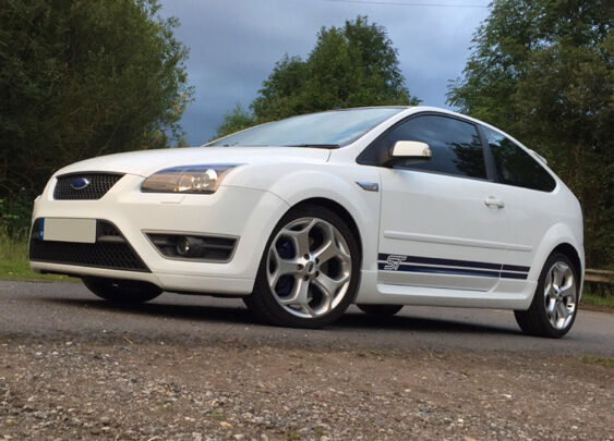 Focus Mk2 Lower Side Stripes - ST Logo
